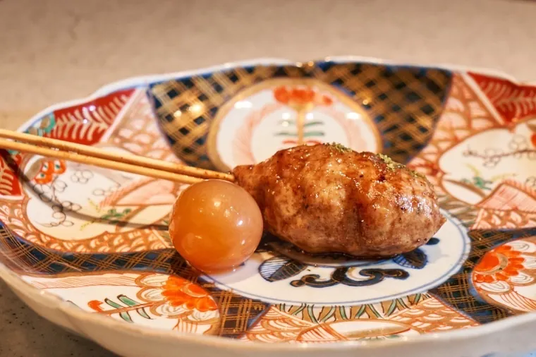 焼鳥umのつくねと卵黄